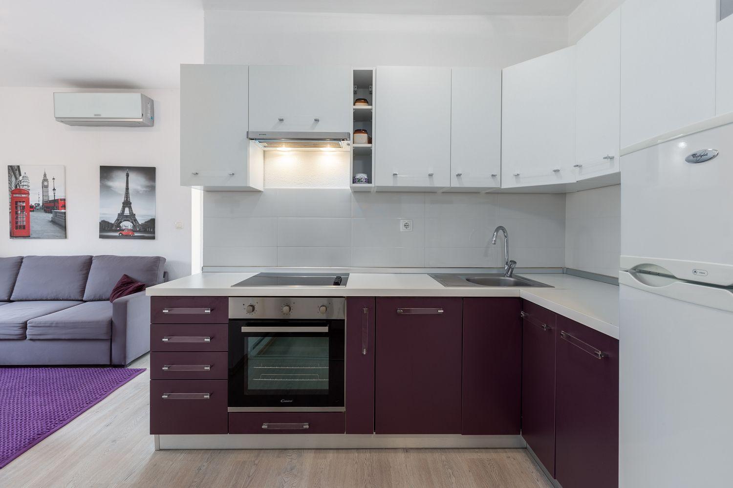 Modernes Nur 300 Meter Zum Mit Terrasse, Privatparkplatz, Wifi Apartment *