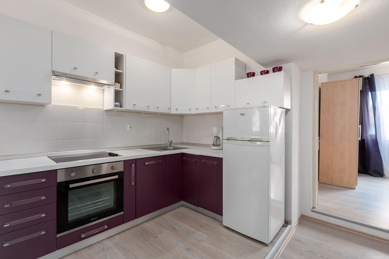 Modernes Nur 300 Meter Zum Mit Terrasse, Privatparkplatz, Wifi